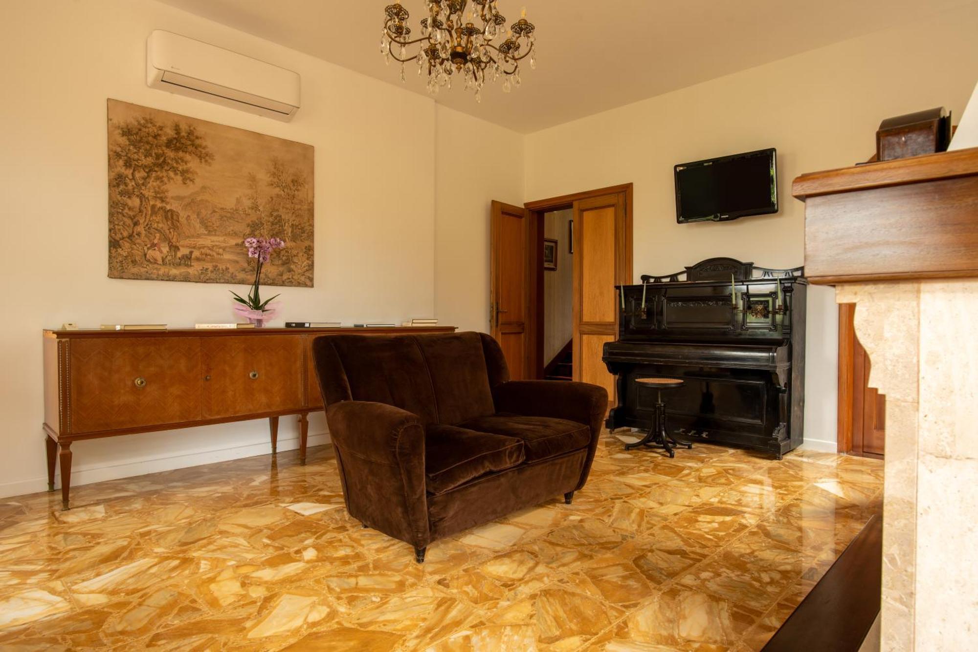 Locanda Dei Buoni E Cattivi Κάλιαρι Εξωτερικό φωτογραφία
