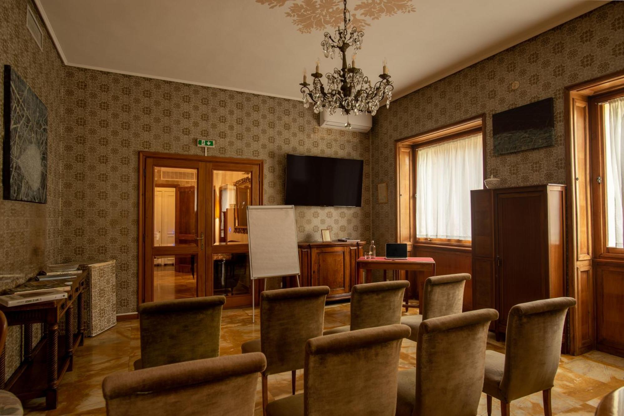 Locanda Dei Buoni E Cattivi Κάλιαρι Εξωτερικό φωτογραφία