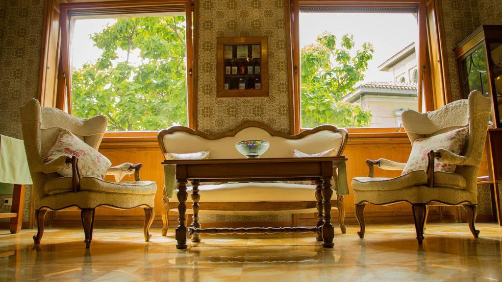 Locanda Dei Buoni E Cattivi Κάλιαρι Εξωτερικό φωτογραφία